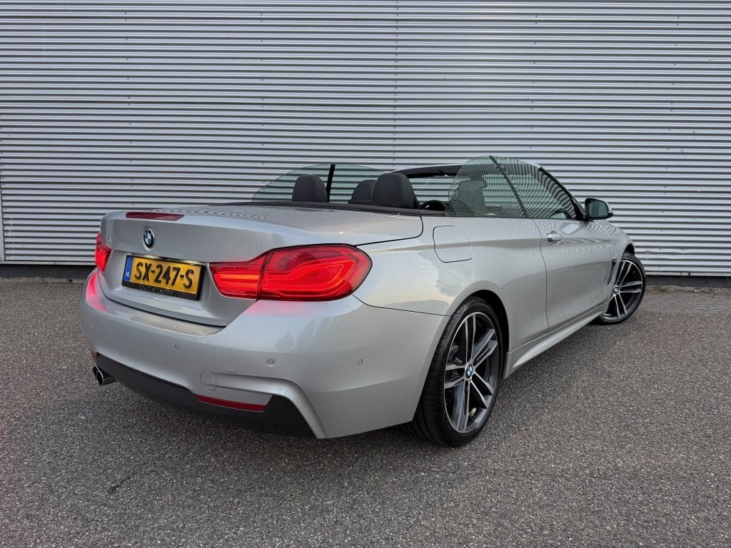 BMW 4 Serie Cabrio 420i High Exec. M-sport Facelift NAP Deal, Auto's, BMW, Automaat, 1998 cc, Gebruikt, Euro 6