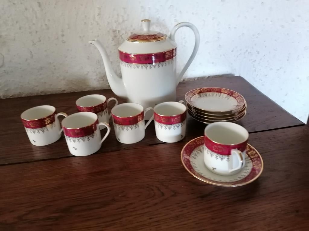 Limoges thee servies theepot + 6 kop en schotels, Ophalen of Verzenden