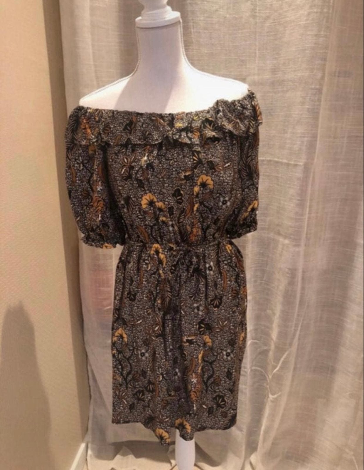 Zomerjurk met bloemenprint en tijgers, maat M, Kleding | Dames, Jurken, Maat 38/40 (M), Meerkleurig, Ophalen of Verzenden, Zo goed als nieuw