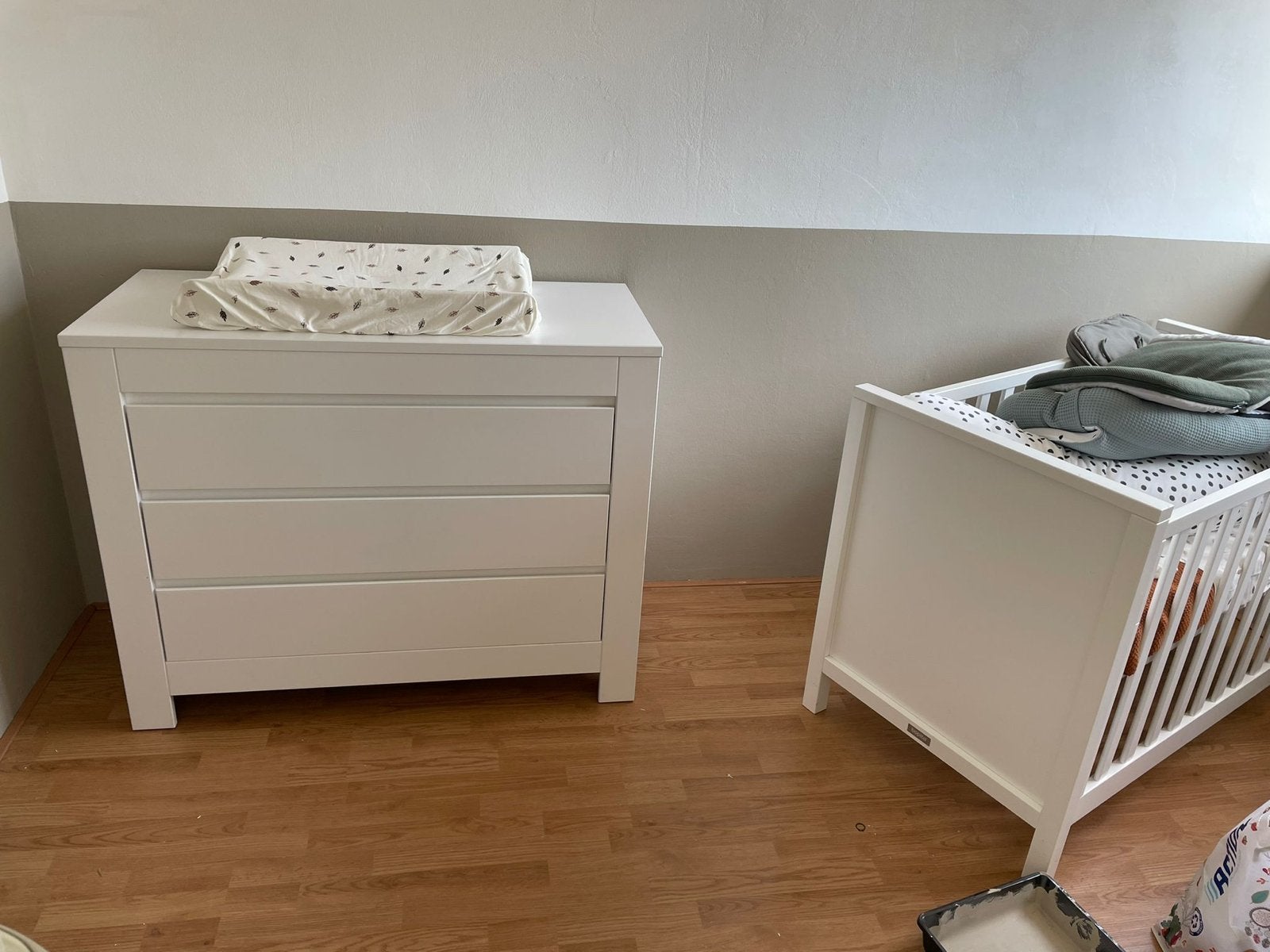 Bopita bedje & commode - In nette staat, Ophalen, 50 tot 70 cm, Zo goed als nieuw, 75 tot 100 cm