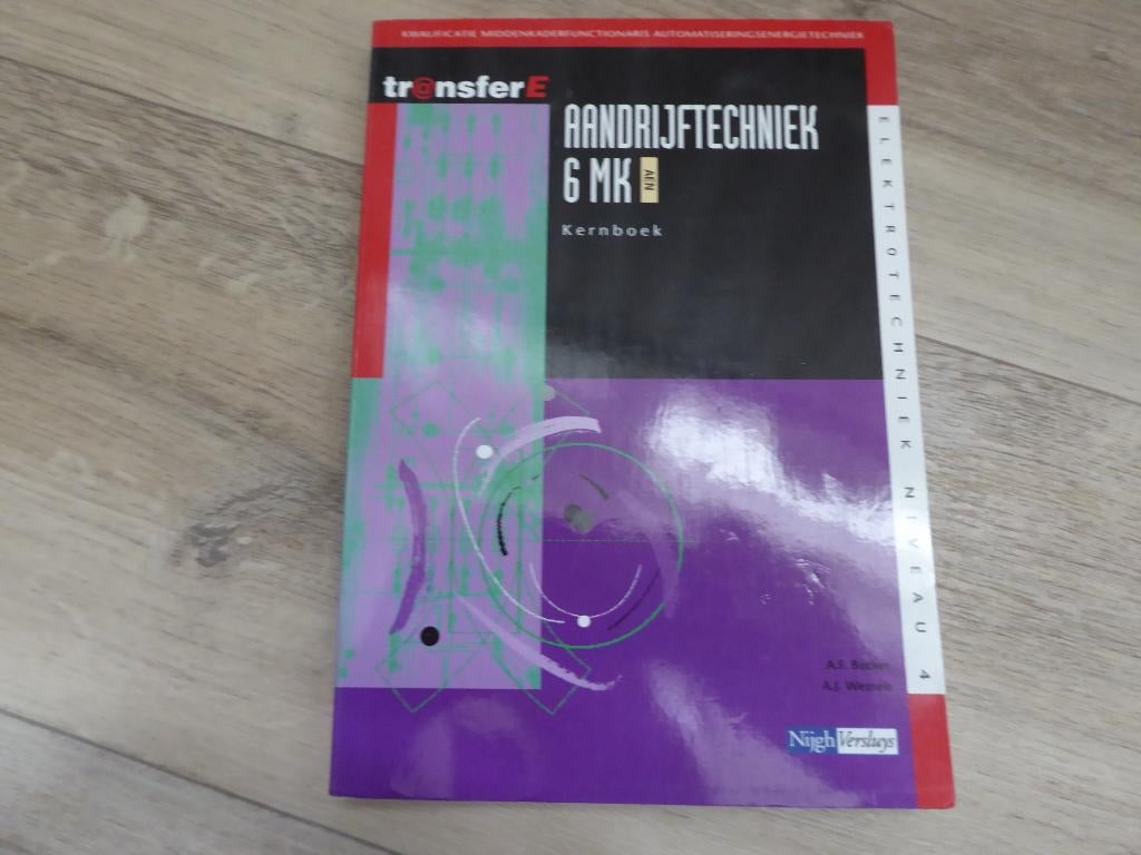 Aandrijftechniek 6 MK kernboek, Ophalen of Verzenden, Zo goed als nieuw, Overige niveaus