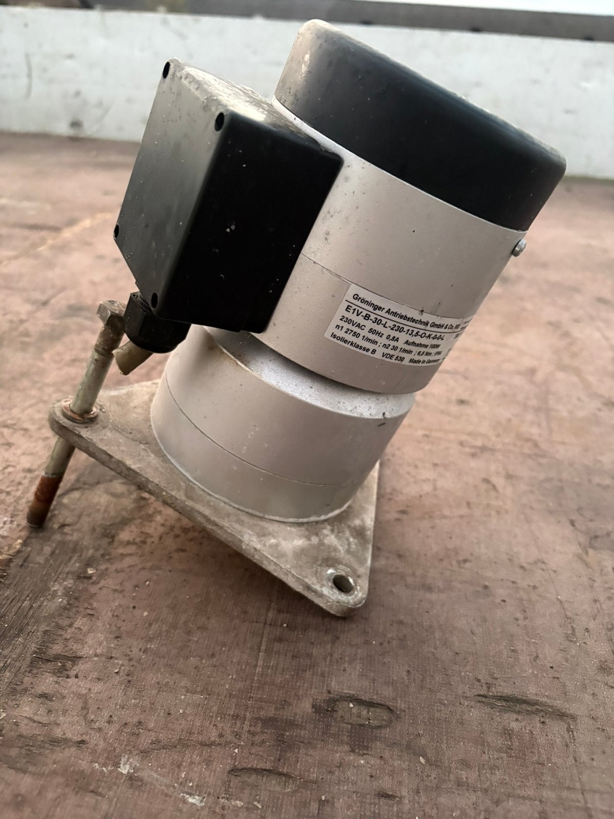 Mueller melktank roer werk motor