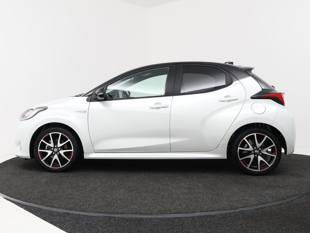 Toyota Yaris 1.5 Hybrid Executive | Bi-Tone | Half Leder |, Auto's, Toyota, 12 maanden, 450 kg, Gebruikt, Euro 6