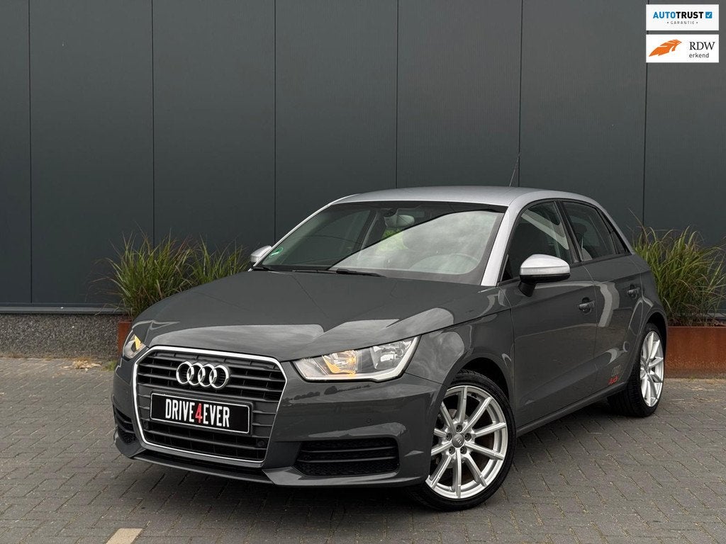 Audi A1 Sportback 1.0 TFSI SPORT | NARDO| SPORTVELGEN | AIRC, Auto's, Voorwielaandrijving, Euro 6, Grijs, Autotrust