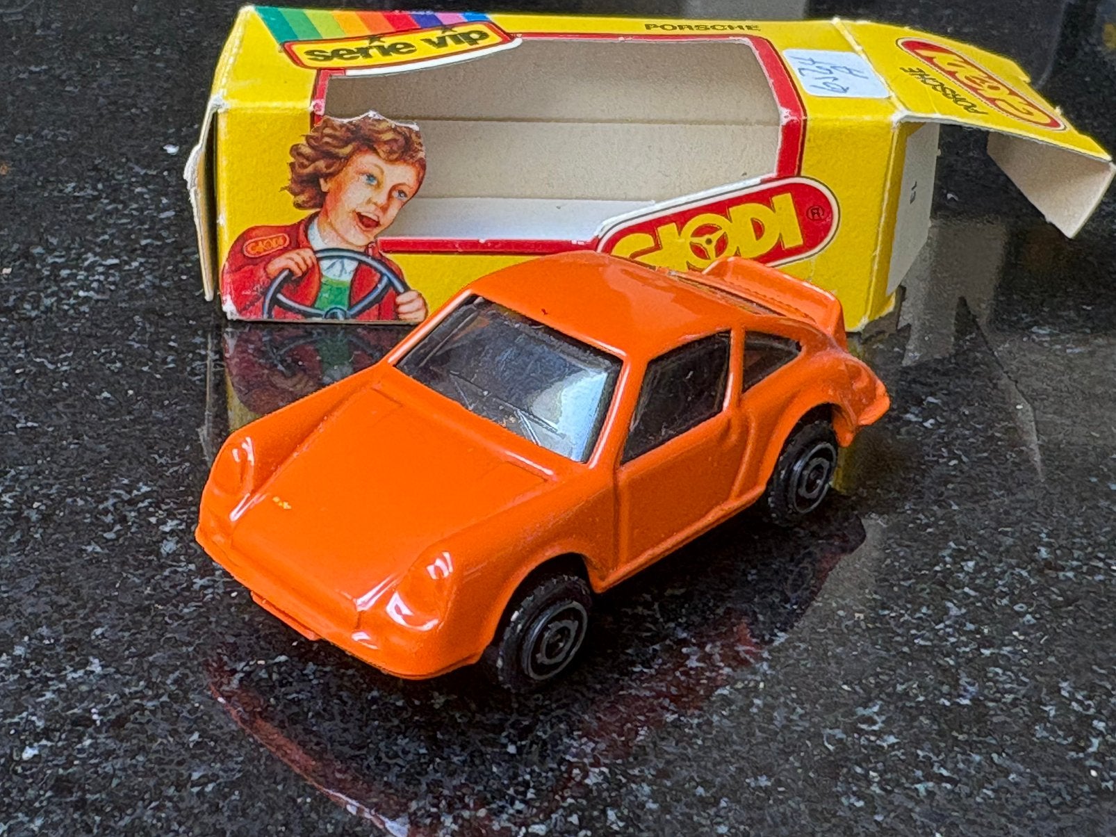 Porsche 911 S 1:64 Giodi Italy, Ophalen of Verzenden, Zo goed als nieuw, Auto