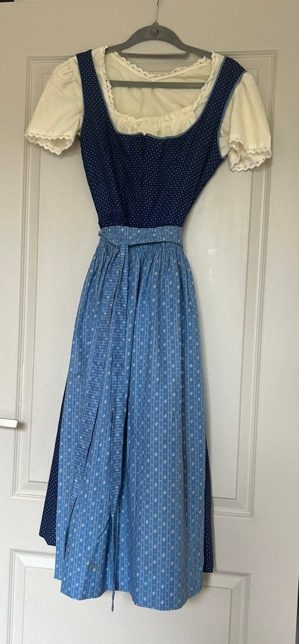Mooie dirndl uit Tirol, Maat 38/40 (M), Overige typen, Blauw, Ophalen of Verzenden