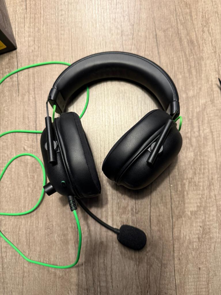 Razer blackshark v2 x gaming headset, Computers en Software, Headsets, Ophalen of Verzenden, Gaming headset, Zo goed als nieuw