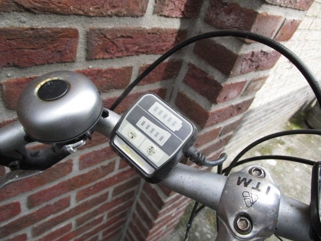 Bikkel display met aan uit en harder zachter, Fietsen en Brommers, Fietsonderdelen, Ophalen of Verzenden, Gebruikt