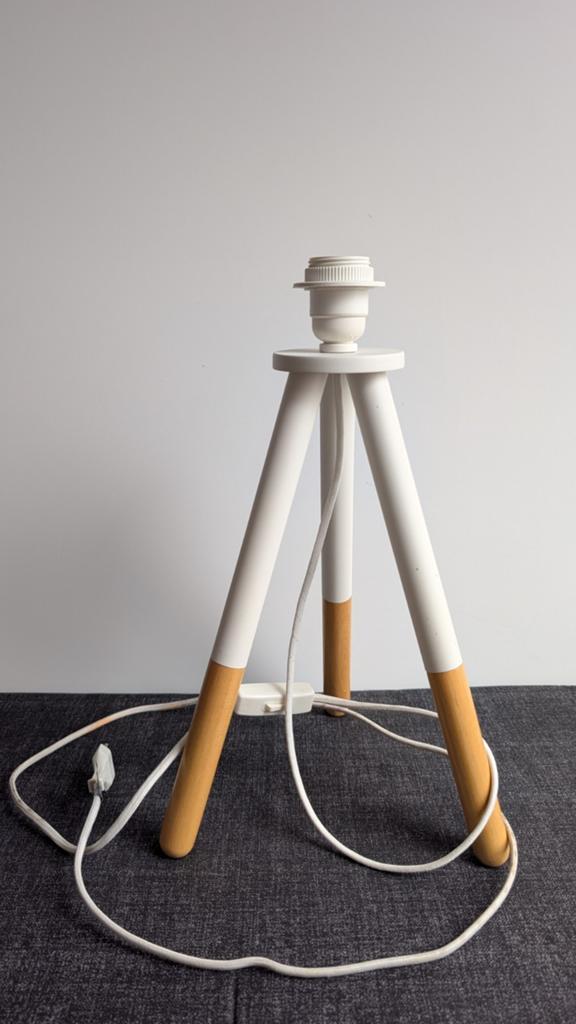 Zuiver Highland tafellamp (tripod) zonder kap, Ophalen of Verzenden, Gebruikt, Hout, Minder dan 50 cm