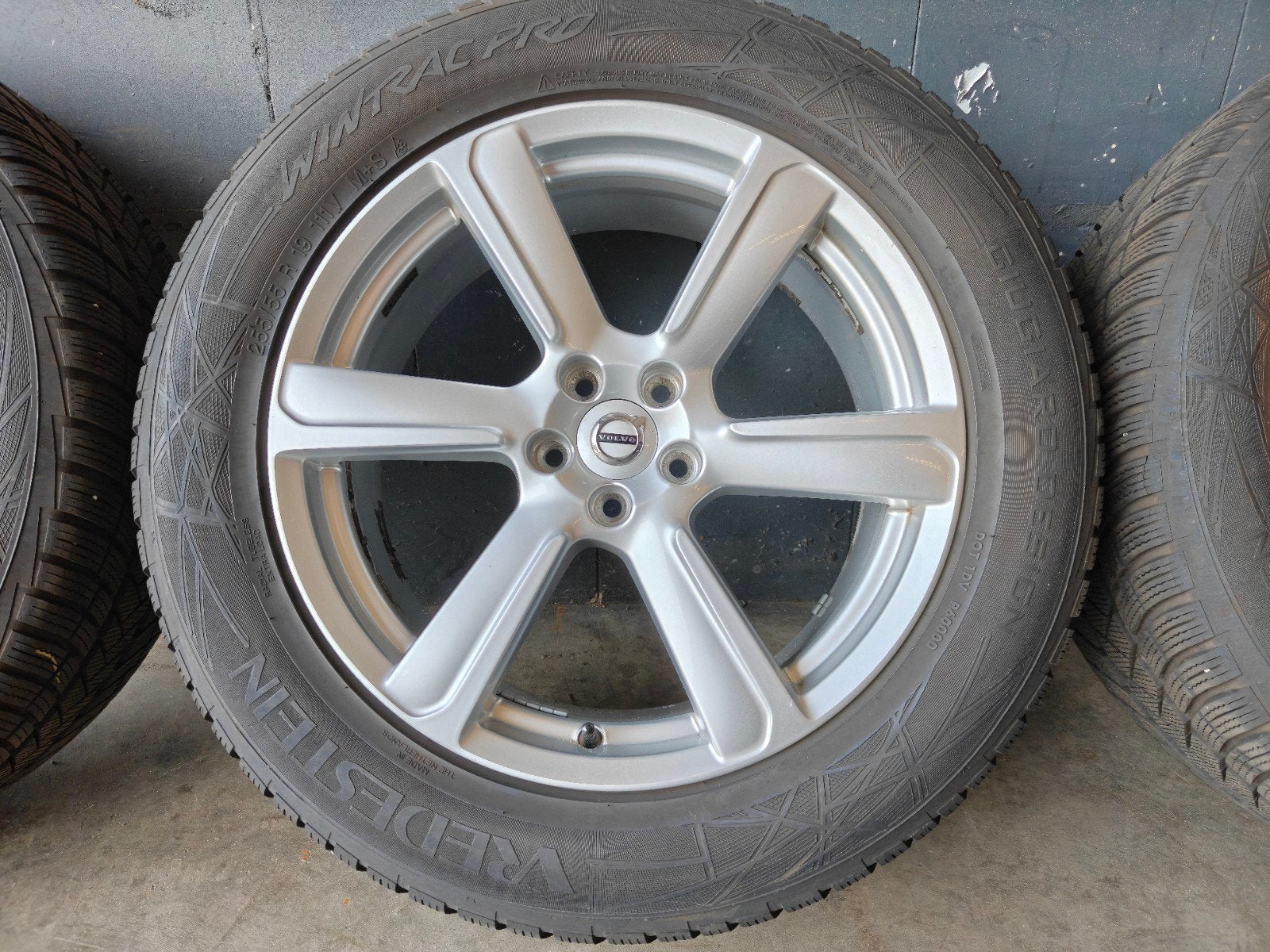 19" Originele Volvo XC90 Winterset Vredestein "Turbine", 19 inch, 4153RD, Gebruikt, 255 mm