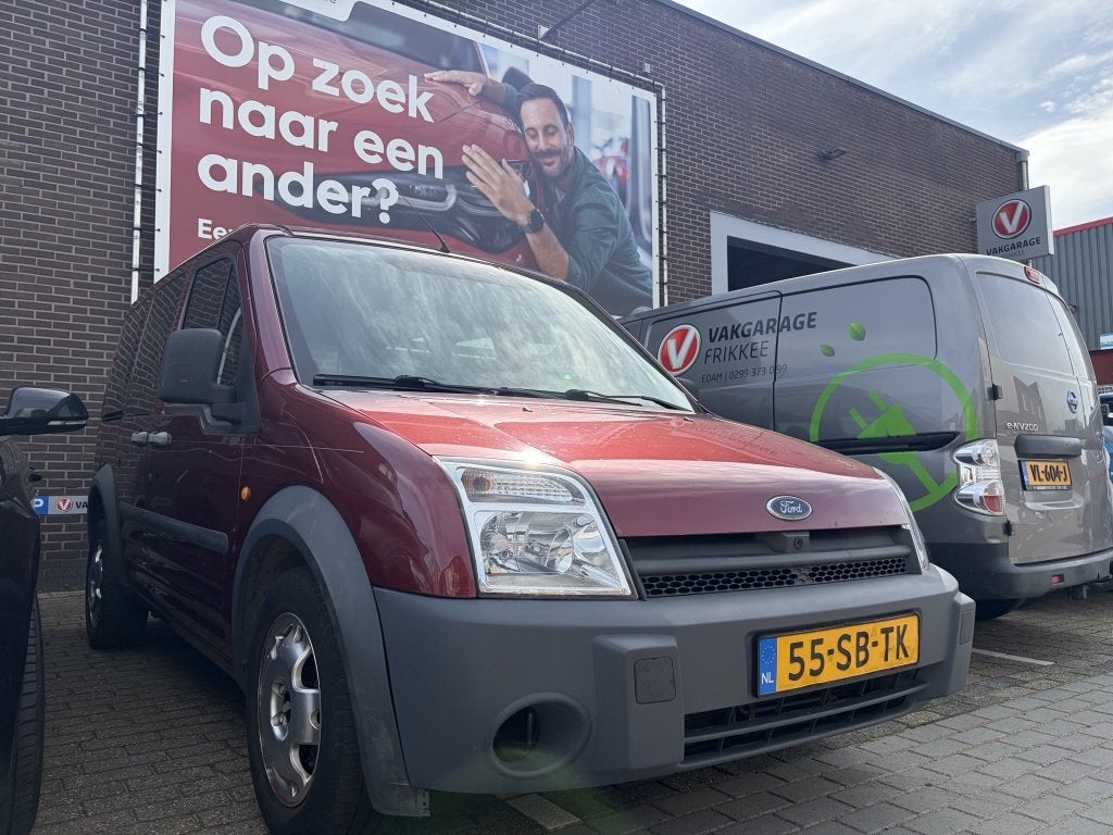 Ford Tourneo Connect 1.8-16V SWB (bj 2005), 745 kg, Gebruikt, 4 cilinders, Handgeschakeld
