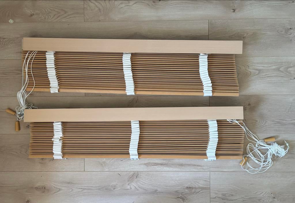 Houten jaloezieën 50mm linnen kleur, 2 stuks, Ophalen, 100 tot 150 cm, Beige, Zo goed als nieuw