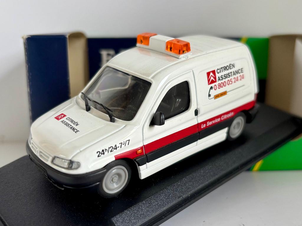 1:43  Citroen berlingo assistance, Ophalen of Verzenden, Zo goed als nieuw, Auto, Overige merken