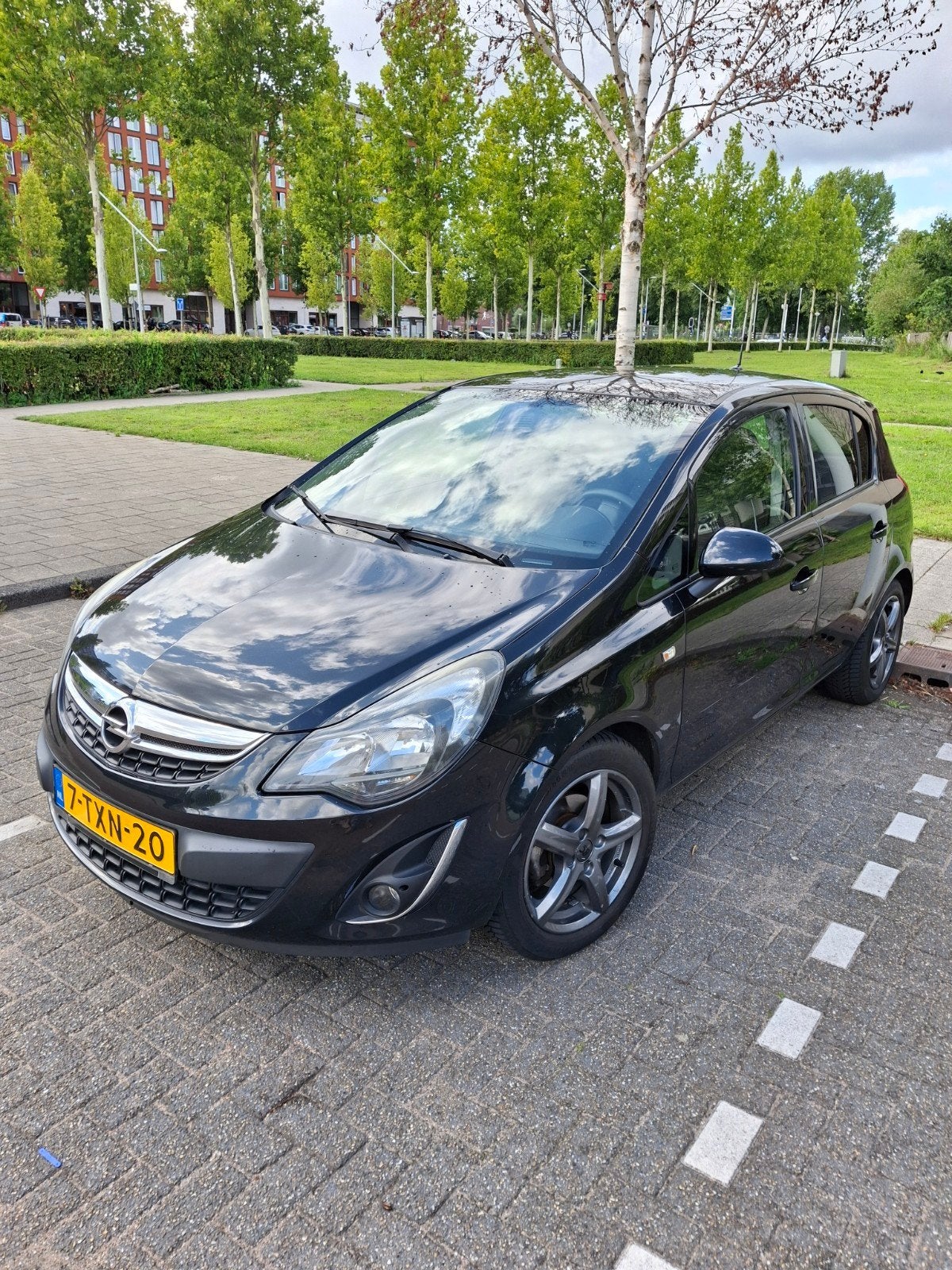 Opel Corsa 1.2 16V 5D Easytronic 2014 Zwart, 1063 kg, 4 cilinders, 1229 cc, Origineel Nederlands