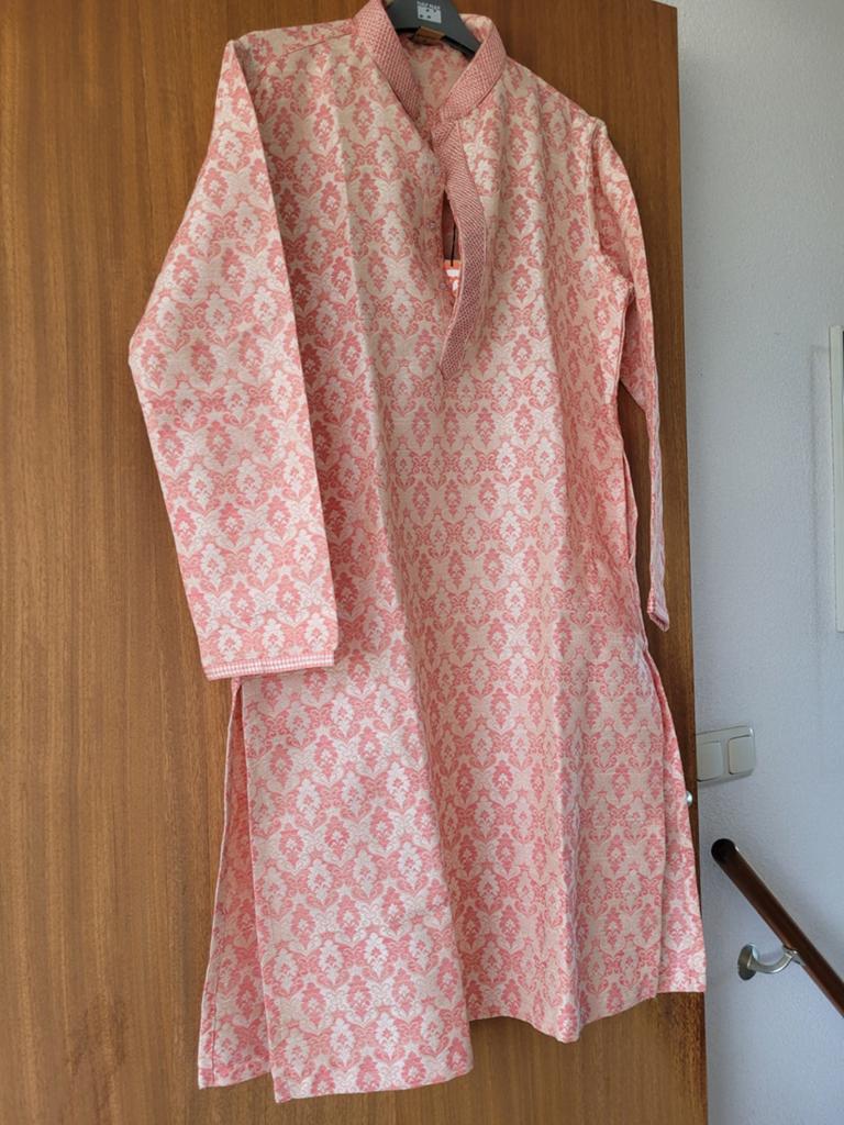 Diverse Indiase kleding en sjaals, Onbekend, Ophalen of Verzenden, Zo goed als nieuw