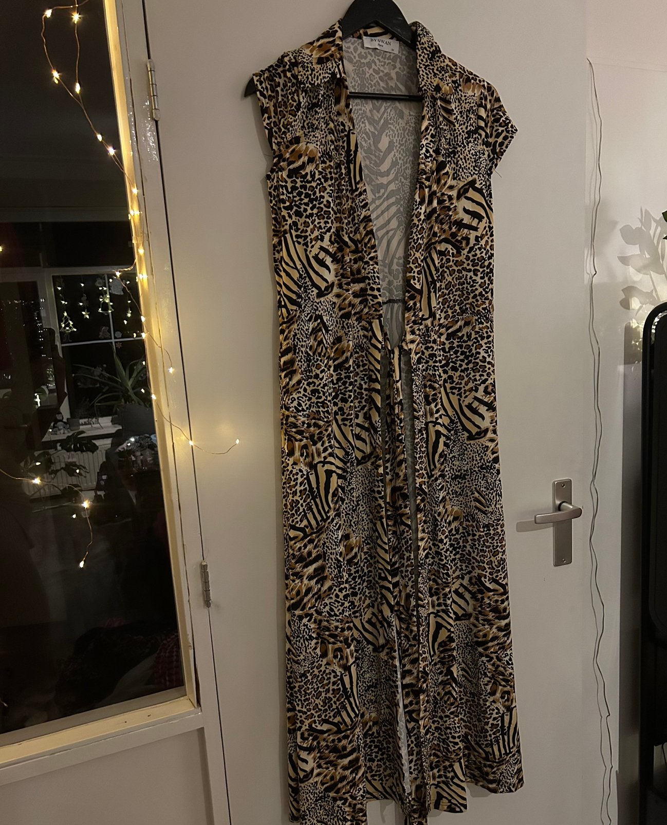 By Swan omslagjurk luipaard, maat M, Kleding | Dames, Jurken, Maat 38/40 (M), Bruin, Nieuw, Ophalen of Verzenden