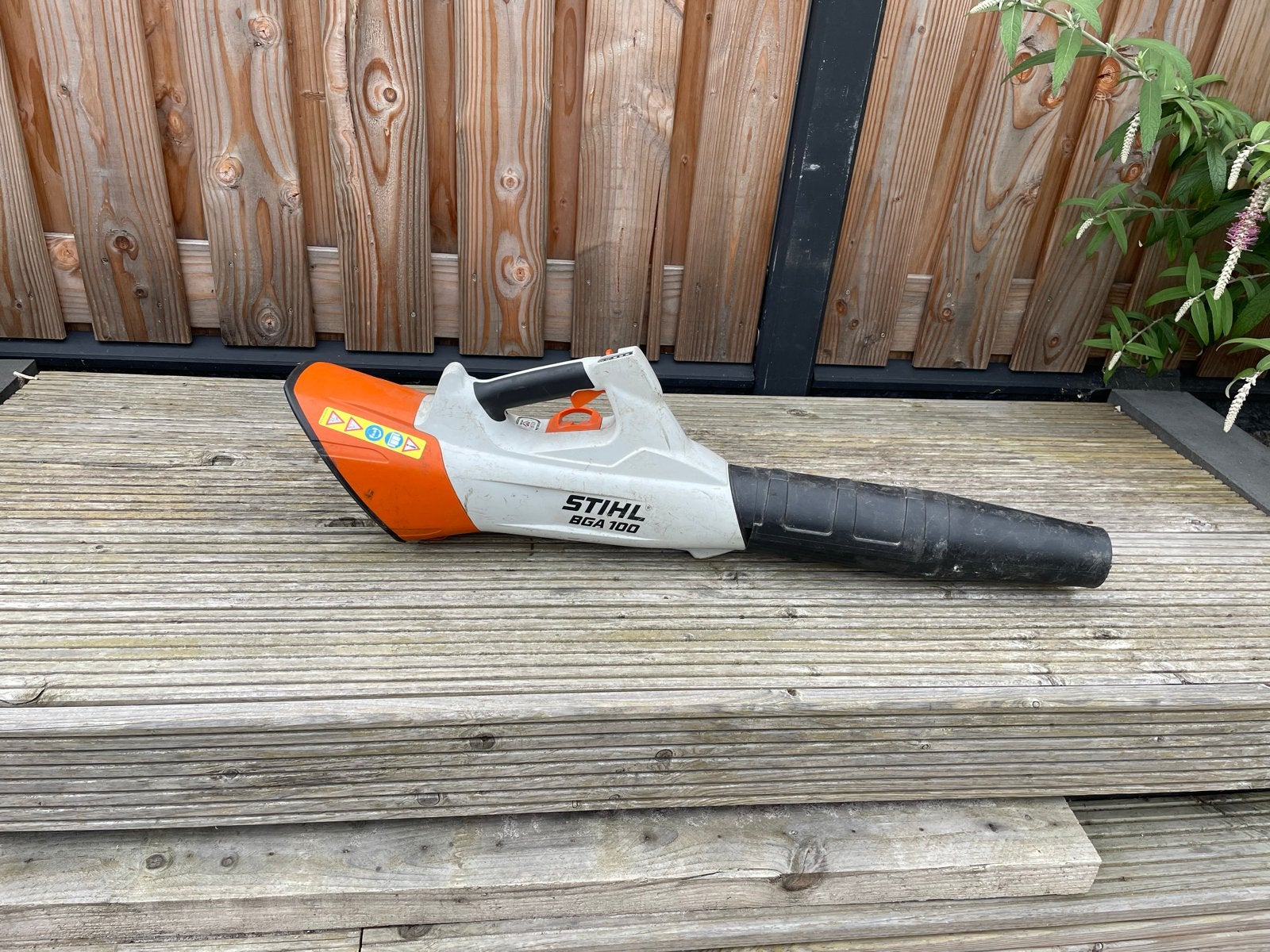 Stihl BGA100 Bladblazer - Accu - Gebruikt, prima staat, Tuin en Terras, Ophalen, Gebruikt, Accu, Handgedragen