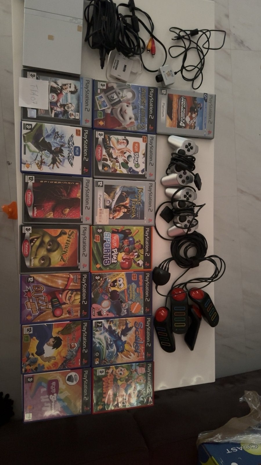 Grote PlayStation 2-set: Console, controllers, 20+ games, Ophalen, Gebruikt, Overige genres, Eén computer