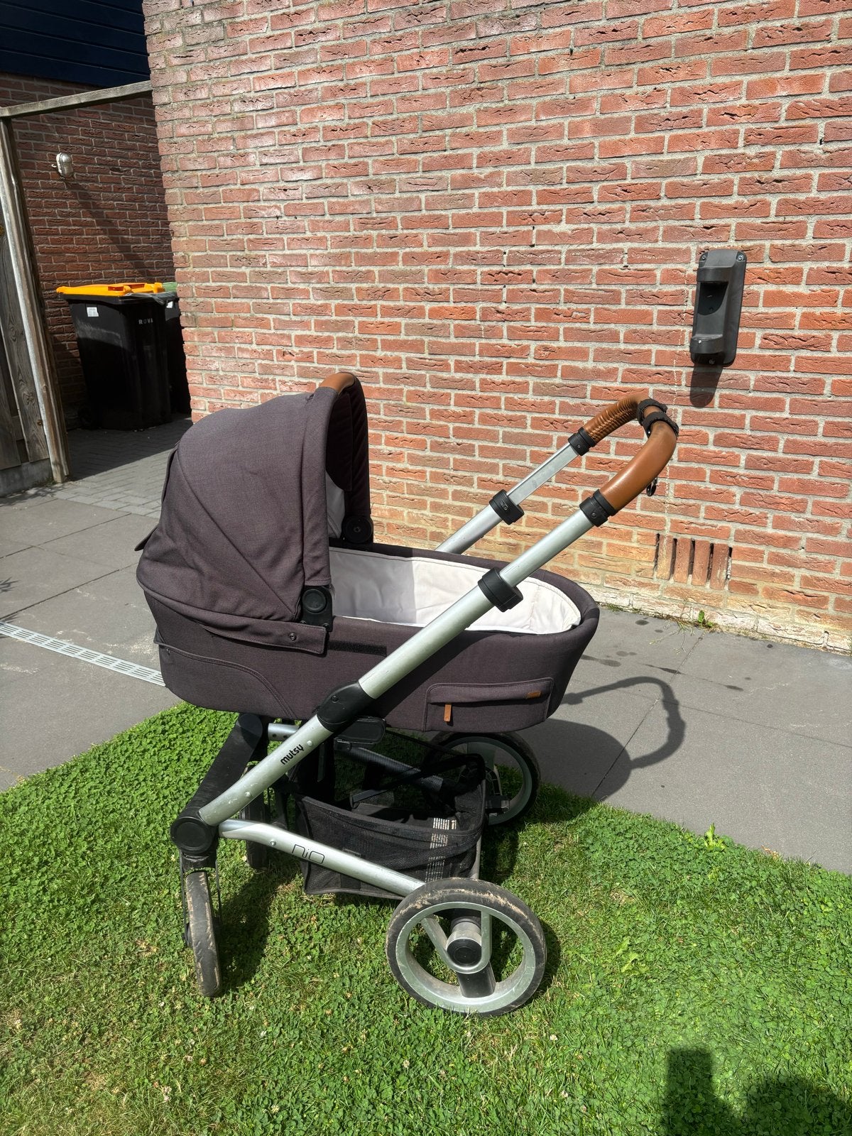 Mutsy nio Combiwagen met Reiswieg en Regenhoes, Ophalen, Gebruikt, Combiwagen, Met reiswieg