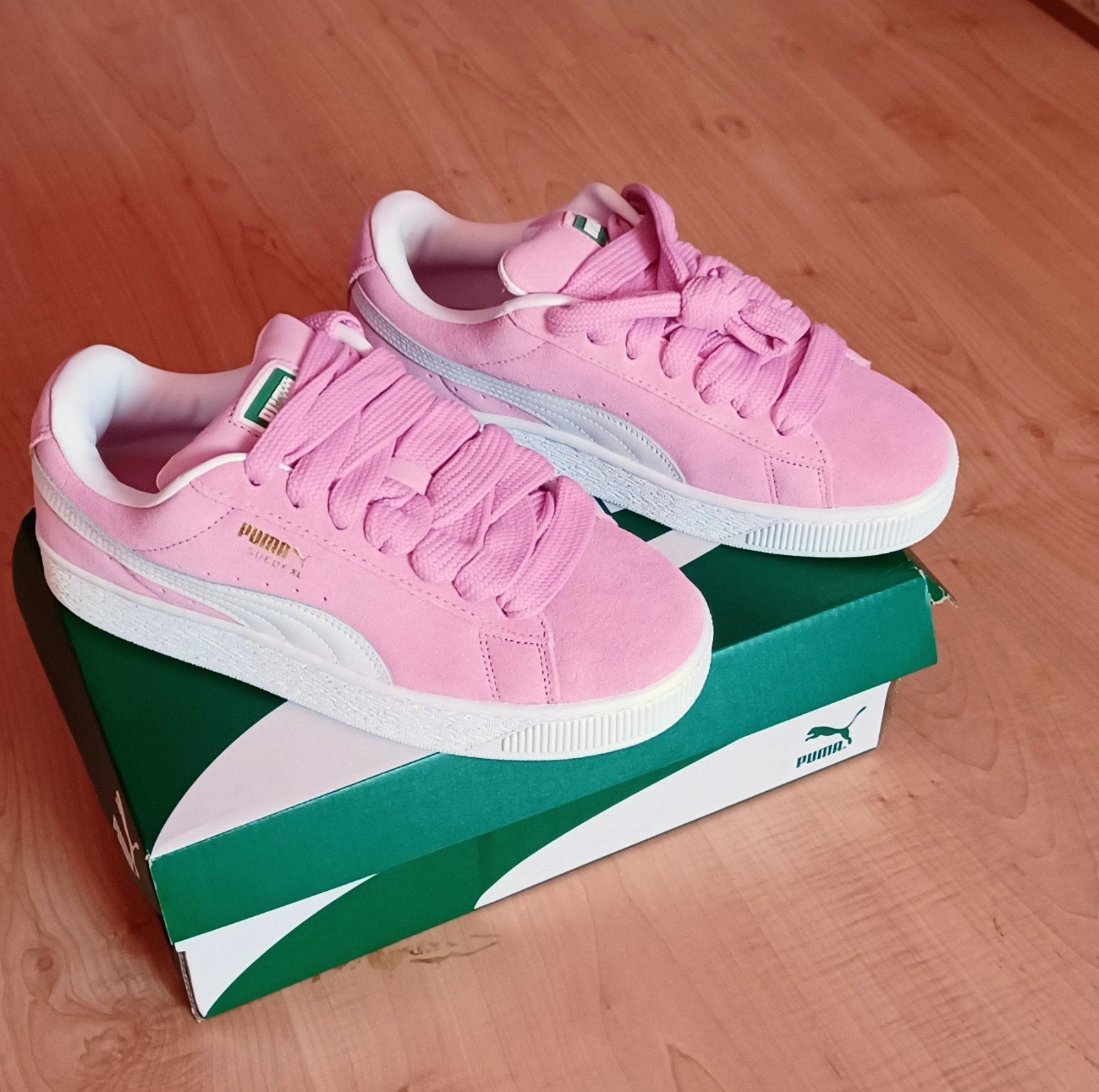 Suède dames sneakers Puma ( maat 39), Puma, Nieuw, Ophalen of Verzenden, Sneakers of Gympen