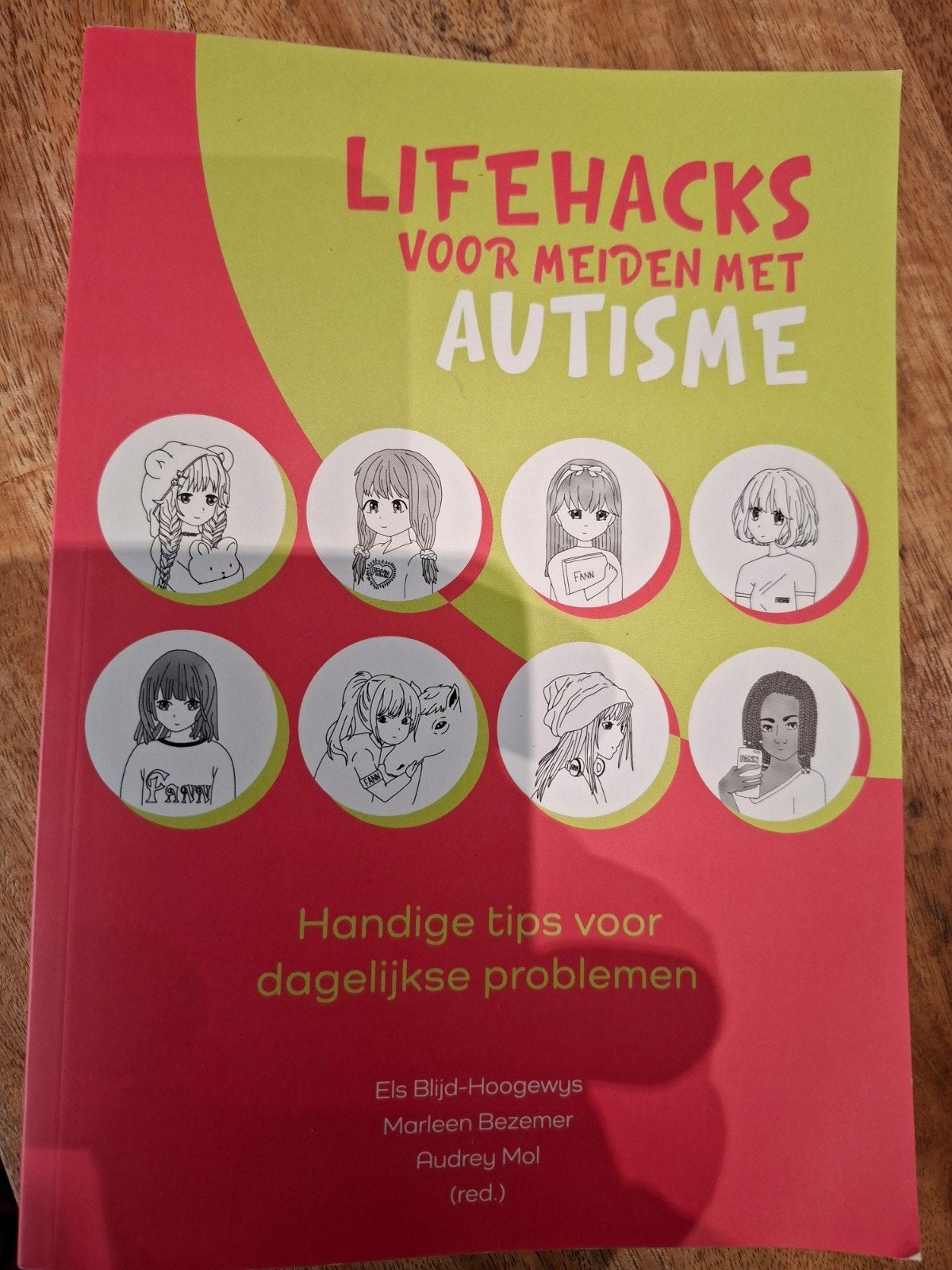 Lifehacks voor meiden met autisme, Ophalen, Zwangerschap en Bevalling, Audrey Mol; Els Blijd-Hoogewys; Marleen Bezemer, Zo goed als nieuw