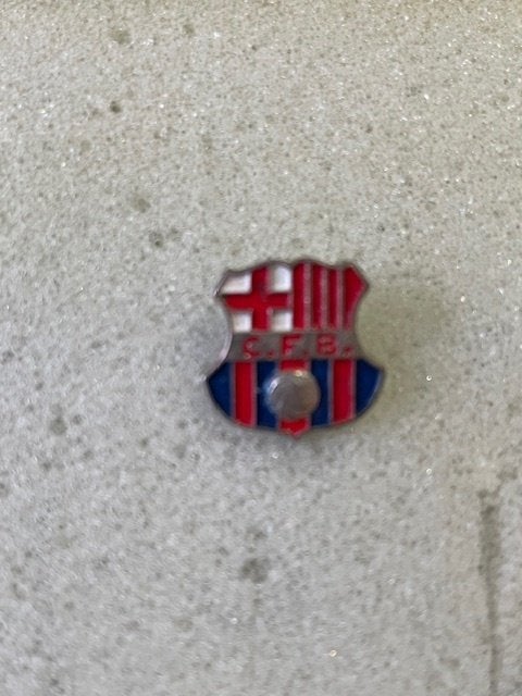 CF Barcelona voetbal speldje, Verzamelen, Ophalen of Verzenden, Zo goed als nieuw, Overige onderwerpen