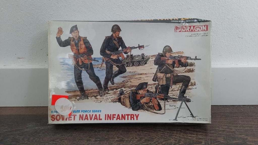 Dragon 3005 Soviet Naval Infantry 1:35 Bouwmodel Figuren, Hobby en Vrije tijd, Modelbouw | Figuren en Diorama's, Nieuw, Figuur of Figuren