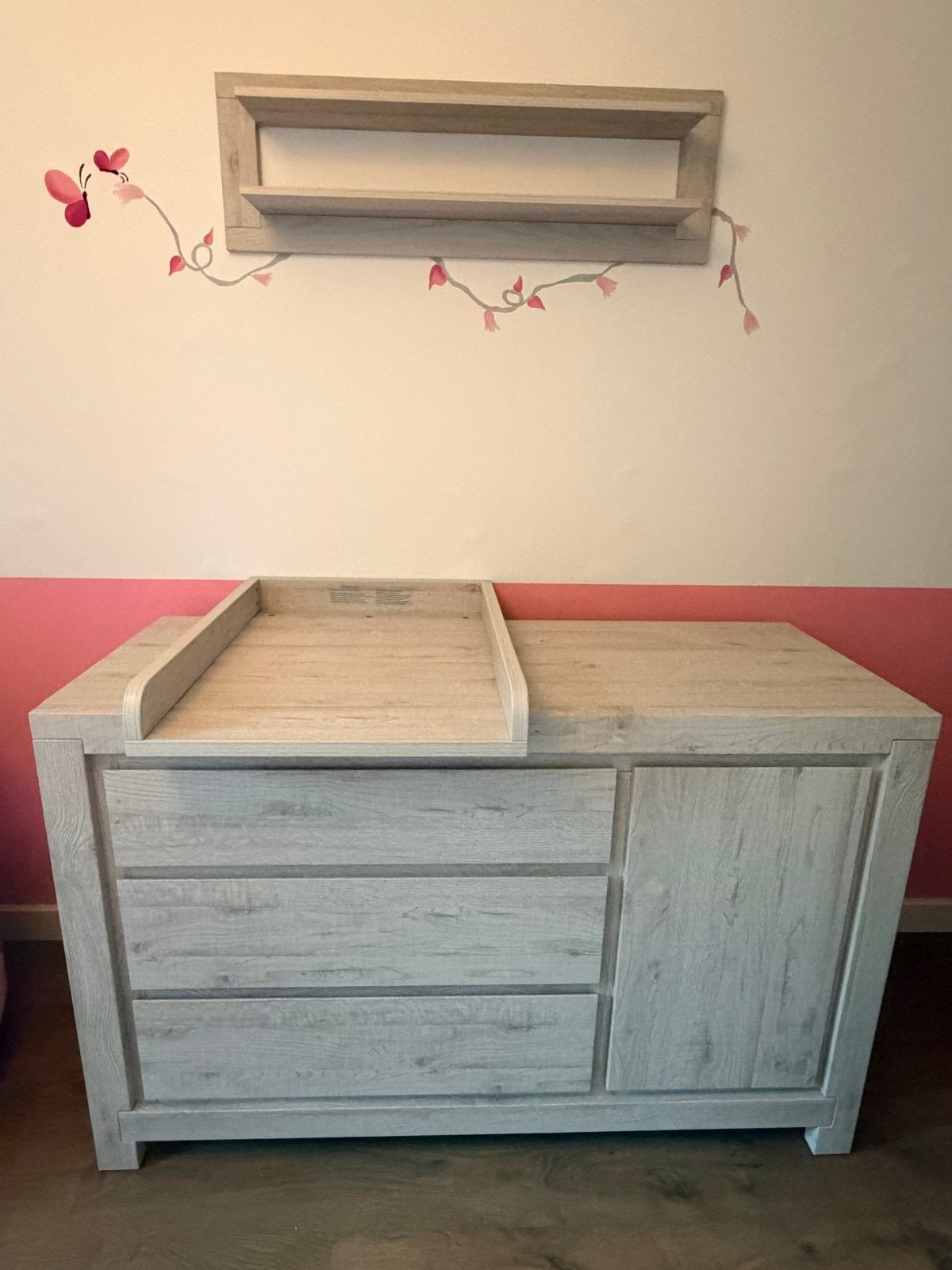Babykamer Interbaby San Diego – kast, 2 commodes & wandrek, 50 tot 70 cm, Ophalen of Verzenden, Opstaande rand, 100 cm of meer