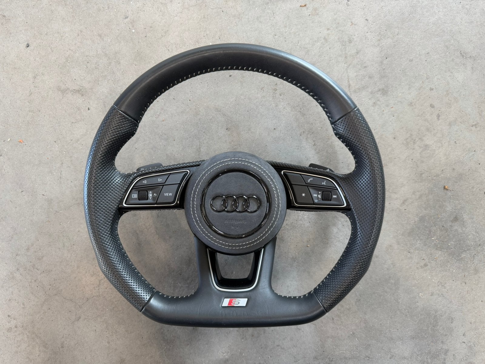 Audi a4 a5 afgevlakt S-Line stuur met airbag cover B9 8W, Ophalen of Verzenden, Audi