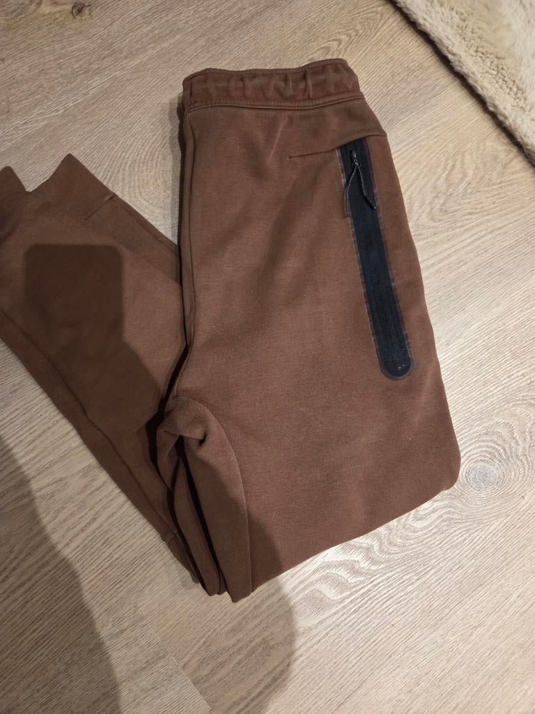 Nike tech broek s, Ophalen of Verzenden, Zo goed als nieuw