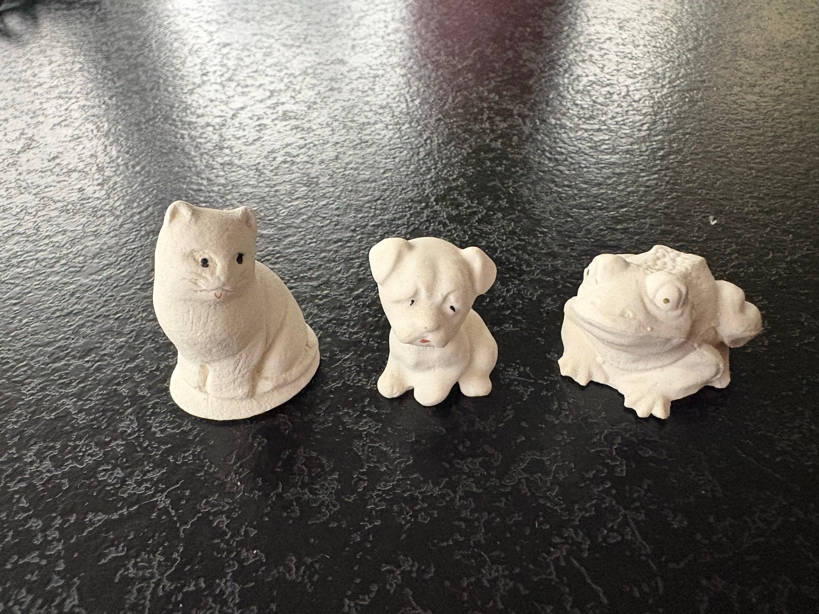 Vintage Miniatuur gipsen beeldjes voor letterbak, Ophalen of Verzenden