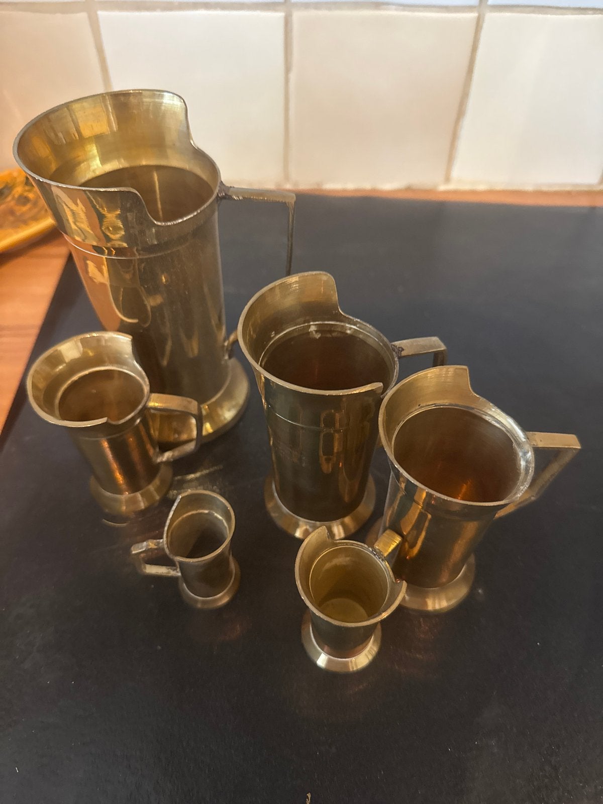 Set van 6 messing maatbekers/kannen, Antiek en Kunst, Antiek | Koper en Brons, Ophalen, Koper
