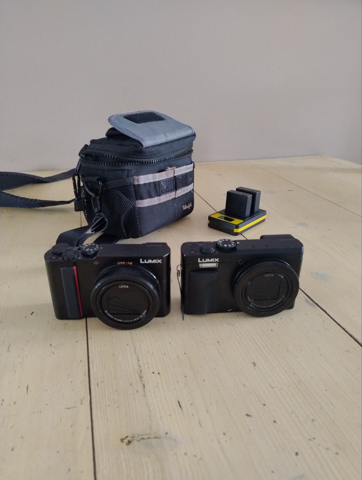 Panasonic Lumix DC-TZ90 & TZ200 (Kapot), Ophalen of Verzenden, Niet werkend, Cameratas, Compactcamera