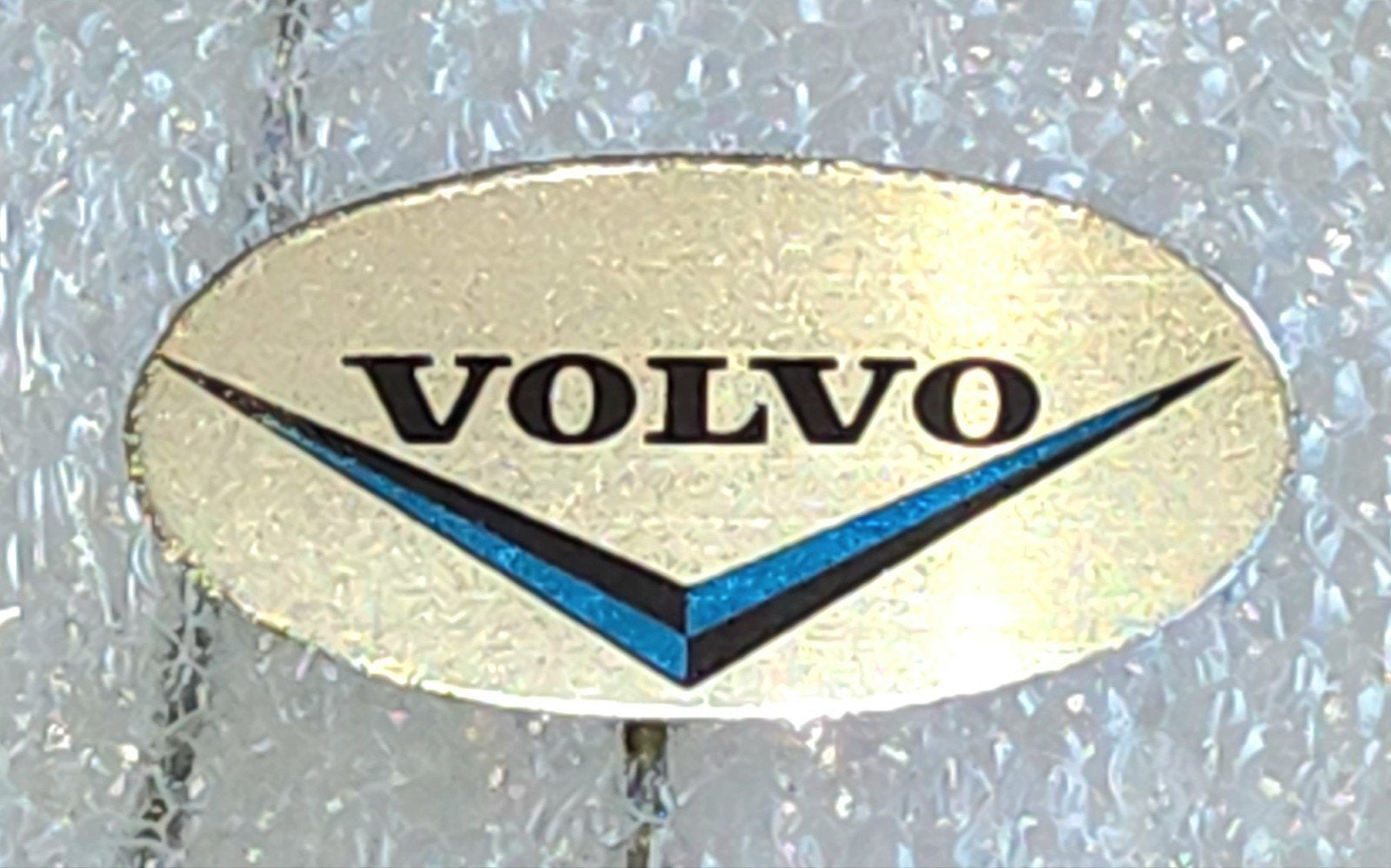 Vintage Volvo Speldje, Ophalen of Verzenden, Gebruikt, Overige onderwerpen, Speldje of Pin