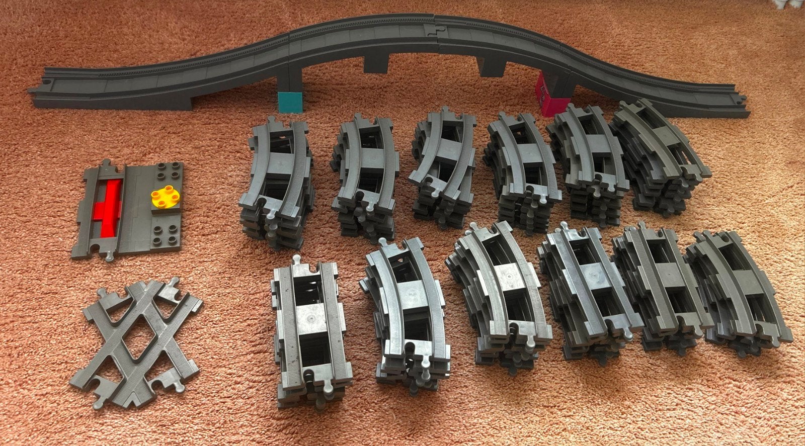 Duplo treinbaan 73-delig, Kinderen en Baby's, Speelgoed | Duplo en Lego, Ophalen of Verzenden, Gebruikt