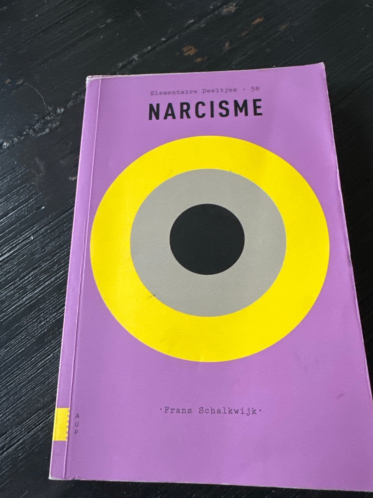 Narcisme - Frans Schalkwijk (Elementaire Deeltjes), Ophalen of Verzenden, Zo goed als nieuw, Klinische psychologie