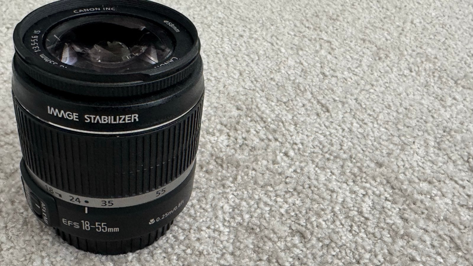 Canon Zoom Lens EF-S 18-55mm f/3.5-5.6 IS met Miranda filter, Gebruikt, Canon, Ophalen of Verzenden, Canon EF-S