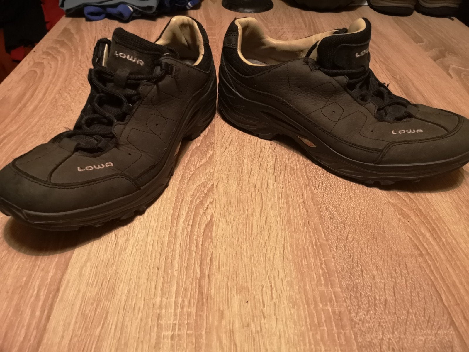 Zwarte wandelschoenen van Lowa,,maat 41,5, Zwart, Wandelschoenen, Zo goed als nieuw, Lowa