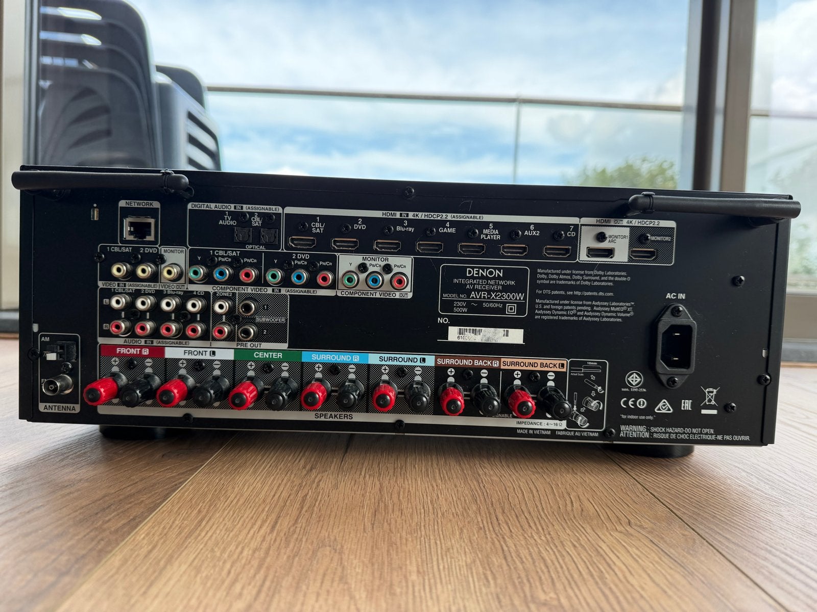 Foto 4 van Denon AVR-X2300W 7.2 Receiver met Denon SYS-2020 5.1 Speaker