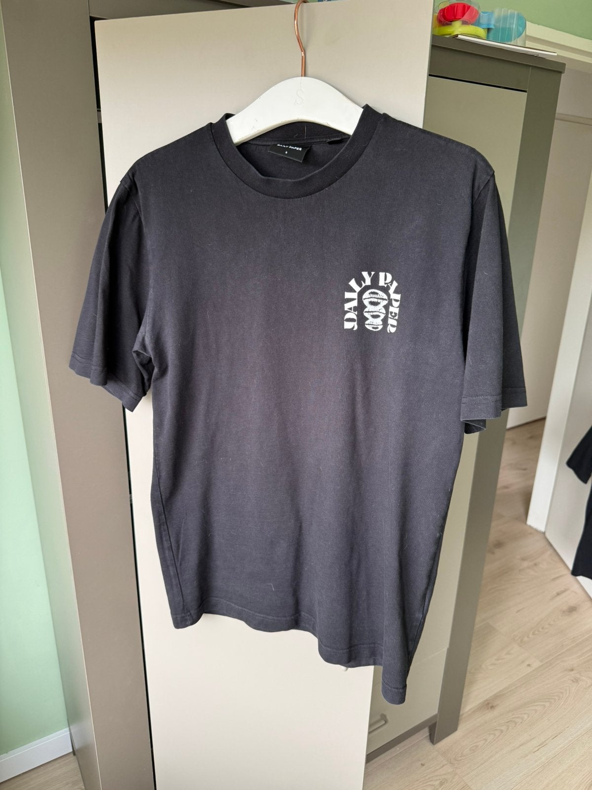 Daily paper t shirt maat S, Ophalen, Gedragen