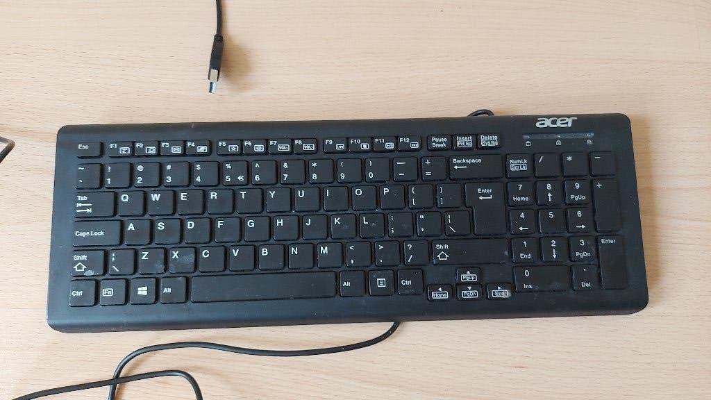 Acer - Cooler Master MS110 Toetsenbord en Muis Set., Gebruikt, Plug-and-play, Ophalen of Verzenden, Qwerty