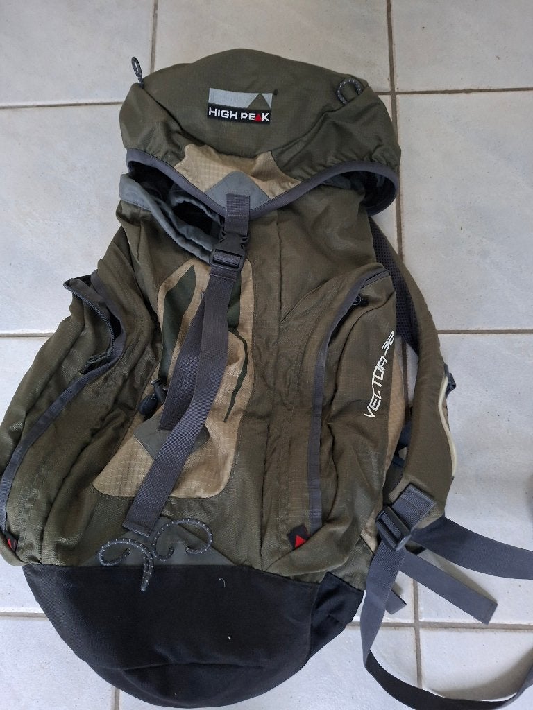 trekking rugzak, Ophalen of Verzenden, Zo goed als nieuw, Rugzak
