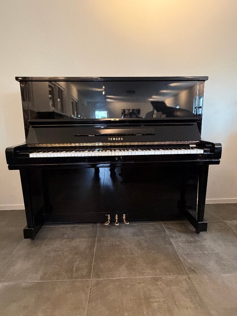 Yamaha U3, Zwart, Ophalen of Verzenden, Zo goed als nieuw, Piano