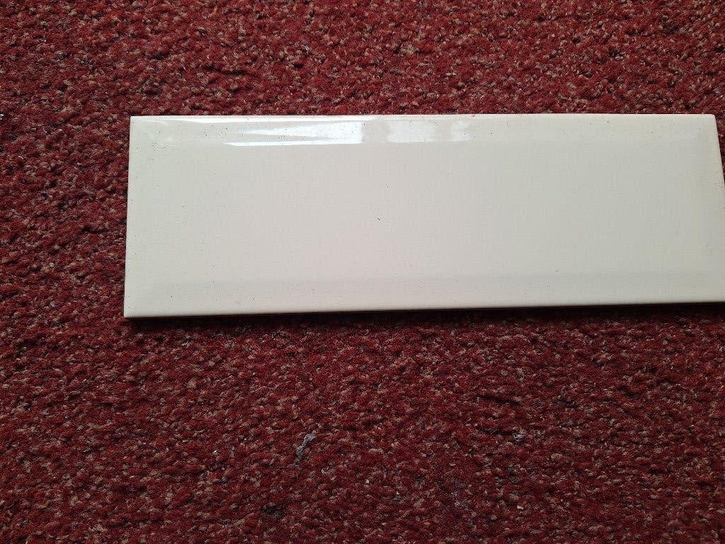 56 Wit/beige tegeltjes (30x10 cm), Ophalen
