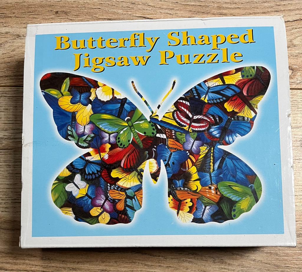 Vorm puzzel 1000 stukjes Butterfly / Vlinder, Ophalen of Verzenden, Zo goed als nieuw