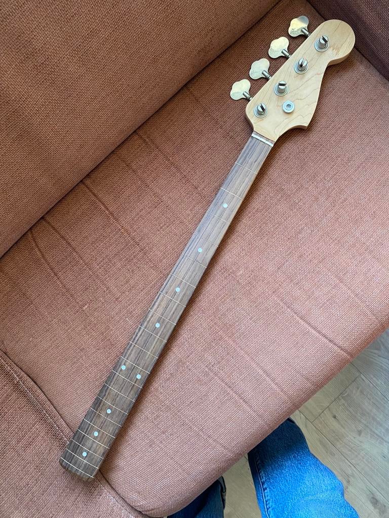 Jazz bass hals fretloos - fineer toets, Muziek en Instrumenten, Ophalen of Verzenden, Gebruikt, Elektrische basgitaar