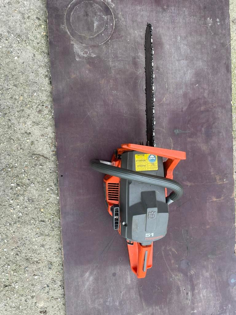 Husqvarna kettingzaag nummer 51, Ophalen, Gebruikt, Benzine