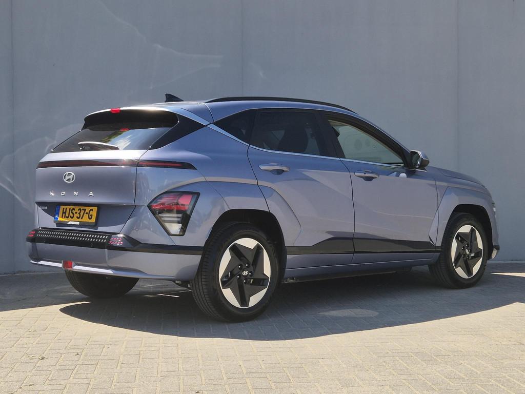 Hyundai KONA Electric Comfort Smart 65.4 kWh / SOH 100% / Fa, Auto's, Hyundai, Gebruikt, 750 kg, Blauw, 300 kg