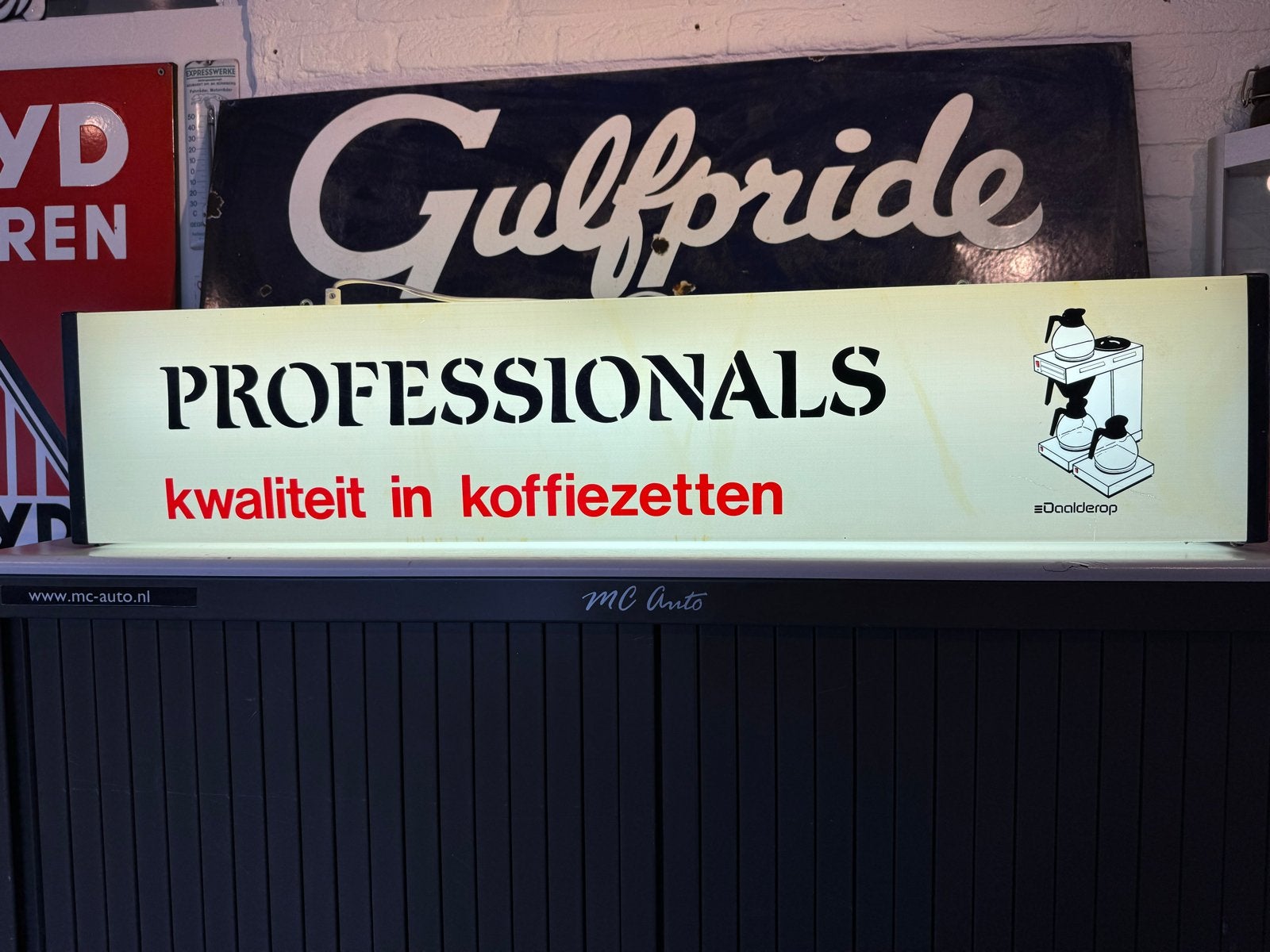 lichtbak Professionals kwaliteit in koffiezetten, Ophalen