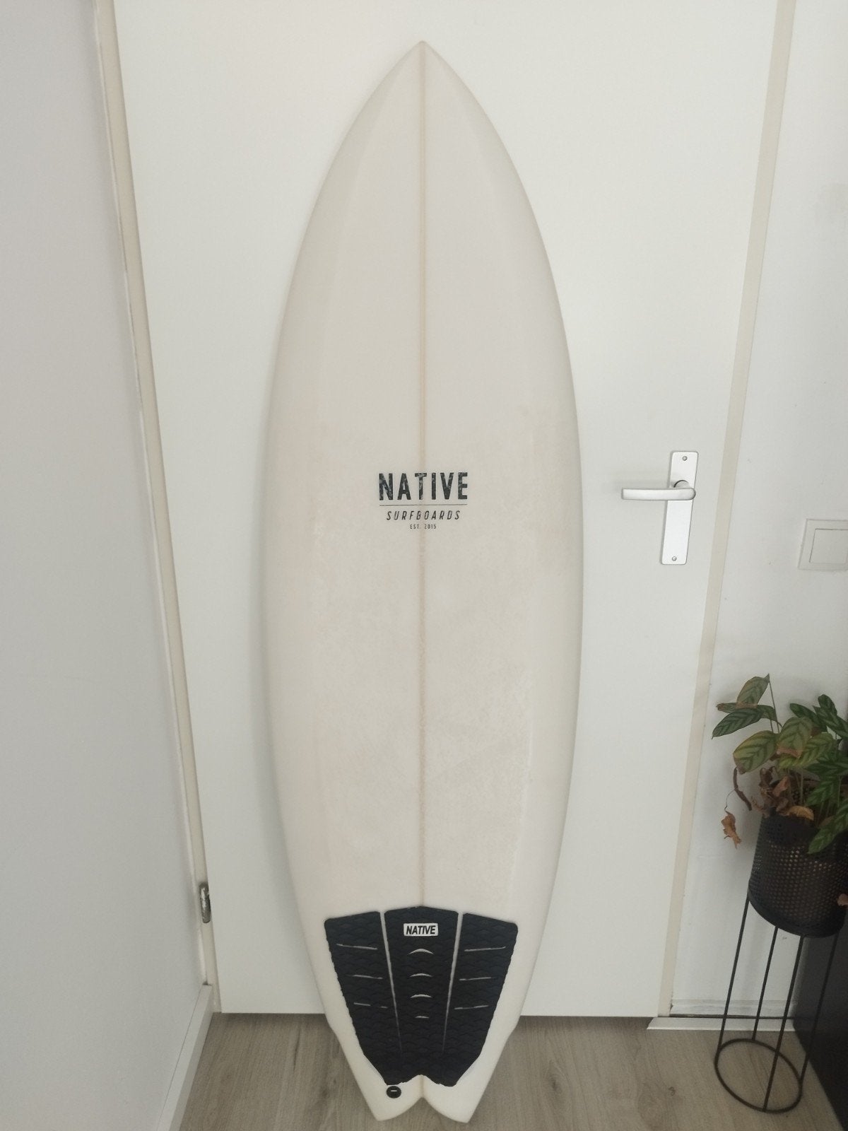 Native High Performance Twin 5'6 29,5L, Ophalen, Zo goed als nieuw, Fish